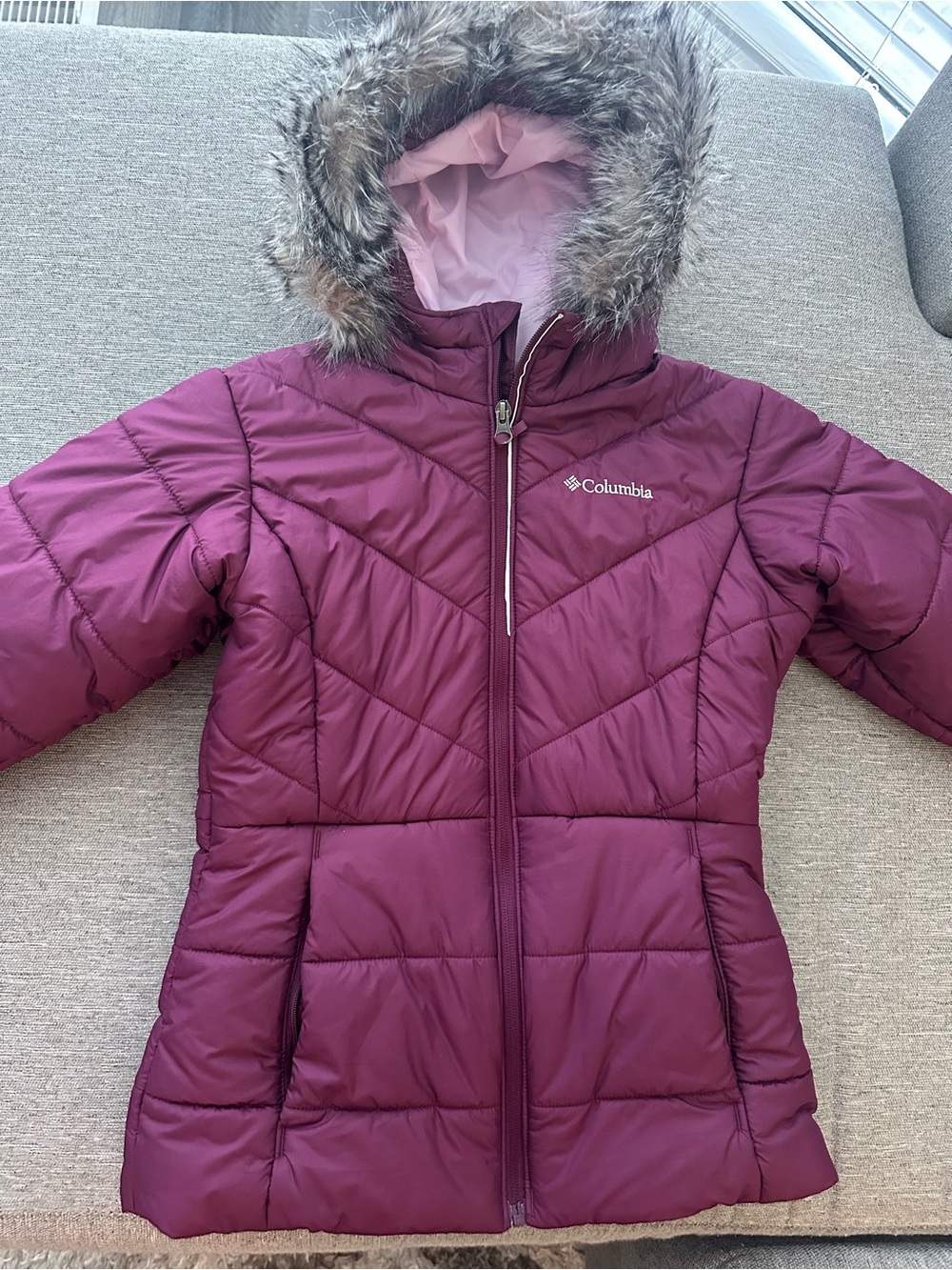 Columbia Girls' Youth Katelyn Crest Insulated Maroon Hooded Puffer Coat